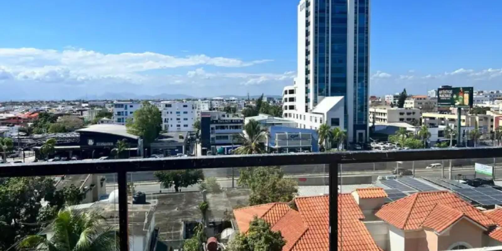 Infraestructura vial y su impacto en la conectividad inmobiliaria de la Zona Este